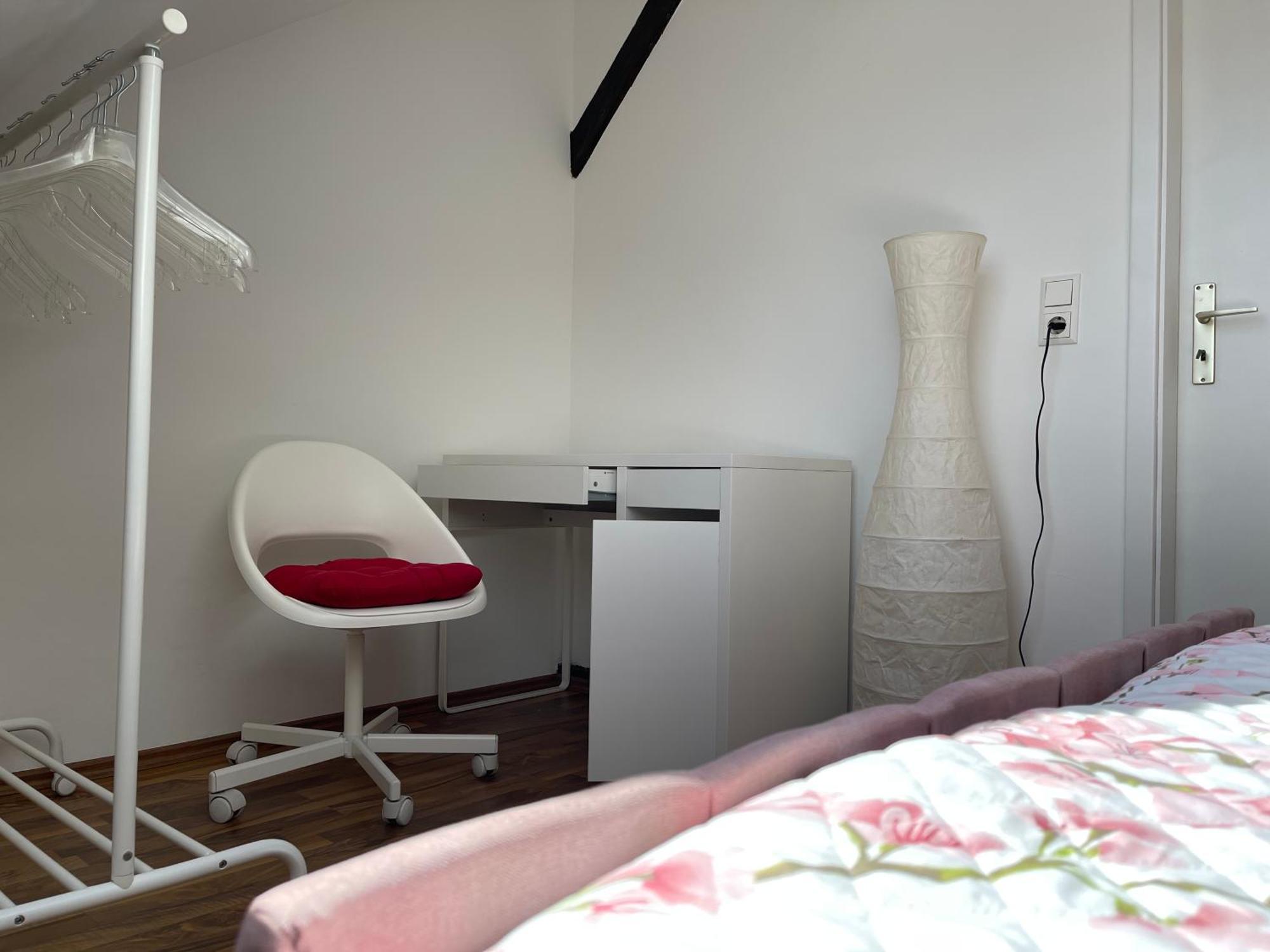 Geraeumige 3-Zimmer-Ferienwohnung Im Herzen Von 카셀 외부 사진