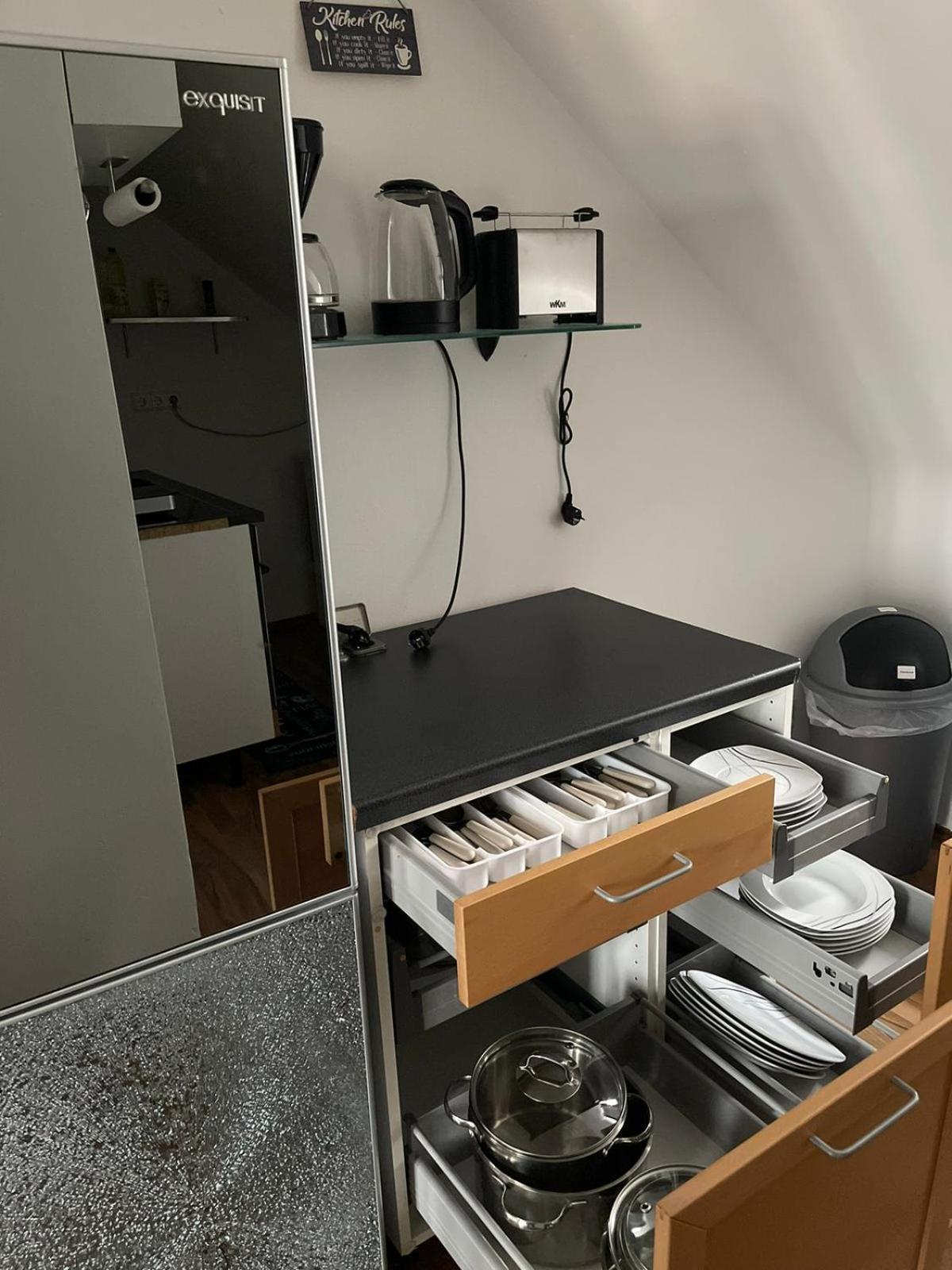 Geraeumige 3-Zimmer-Ferienwohnung Im Herzen Von 카셀 외부 사진