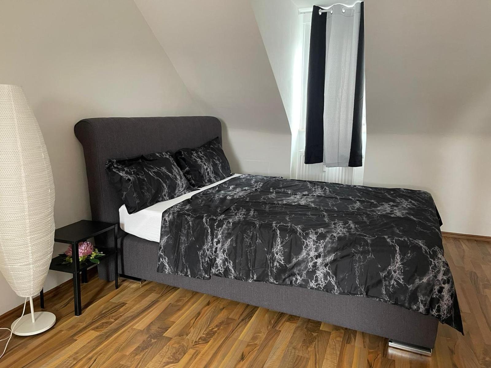 Geraeumige 3-Zimmer-Ferienwohnung Im Herzen Von 카셀 외부 사진