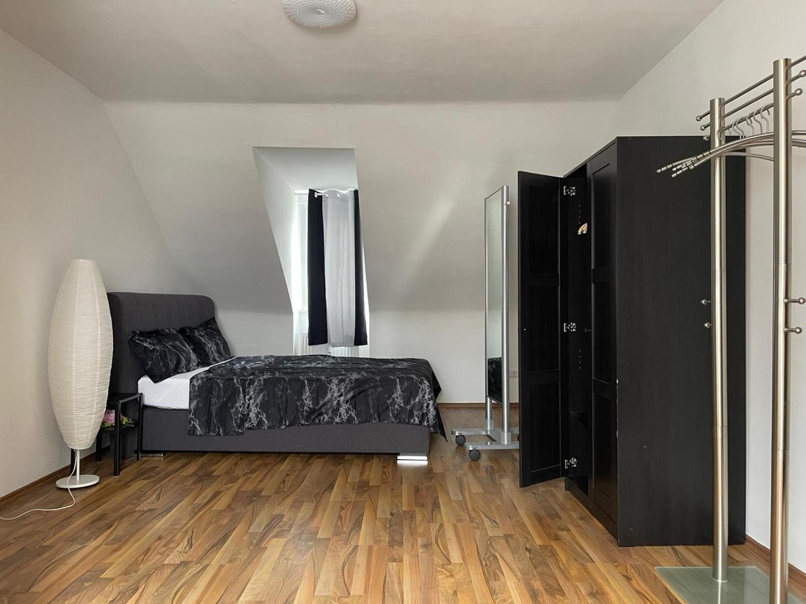 Geraeumige 3-Zimmer-Ferienwohnung Im Herzen Von 카셀 외부 사진