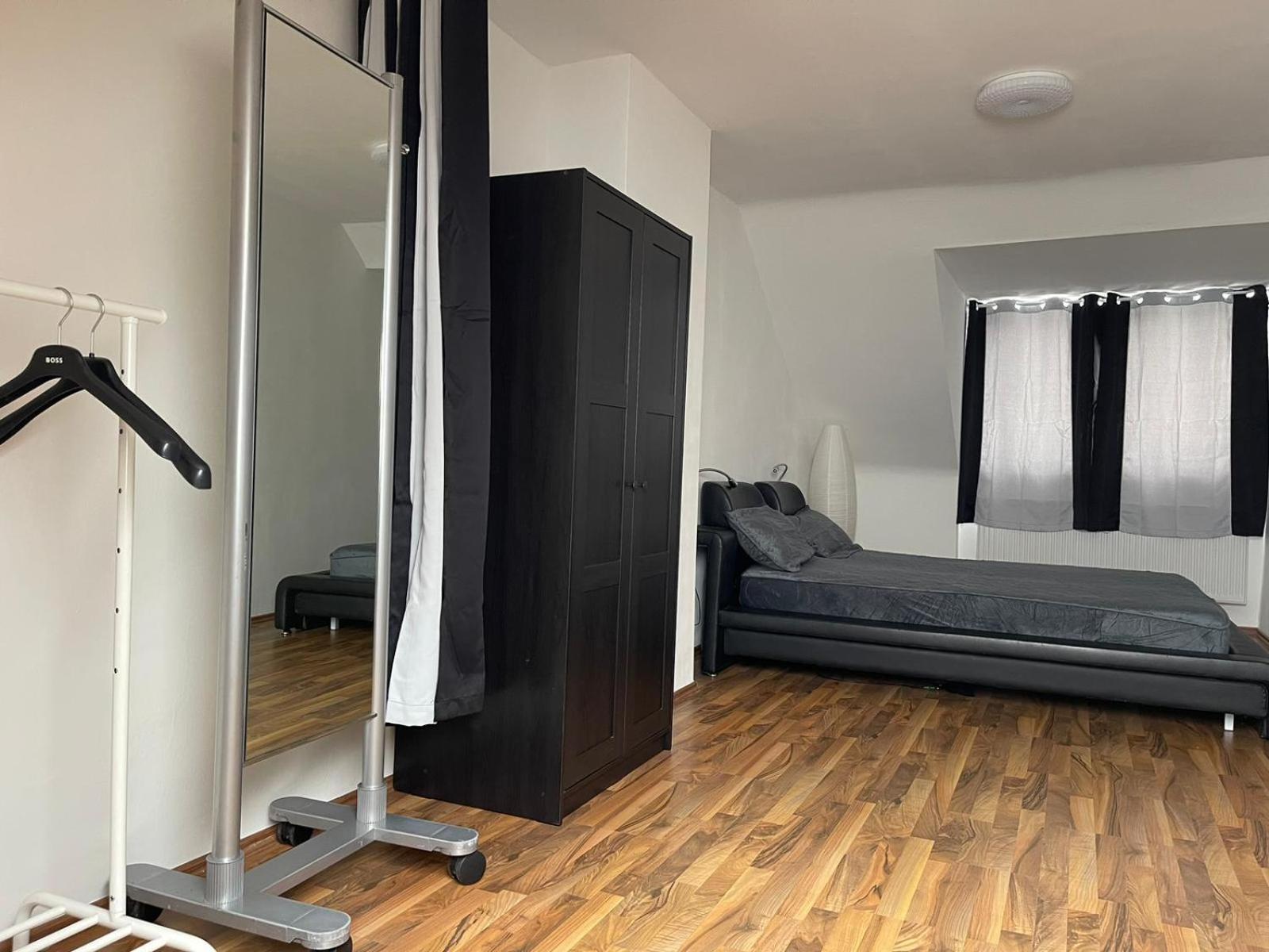 Geraeumige 3-Zimmer-Ferienwohnung Im Herzen Von 카셀 외부 사진