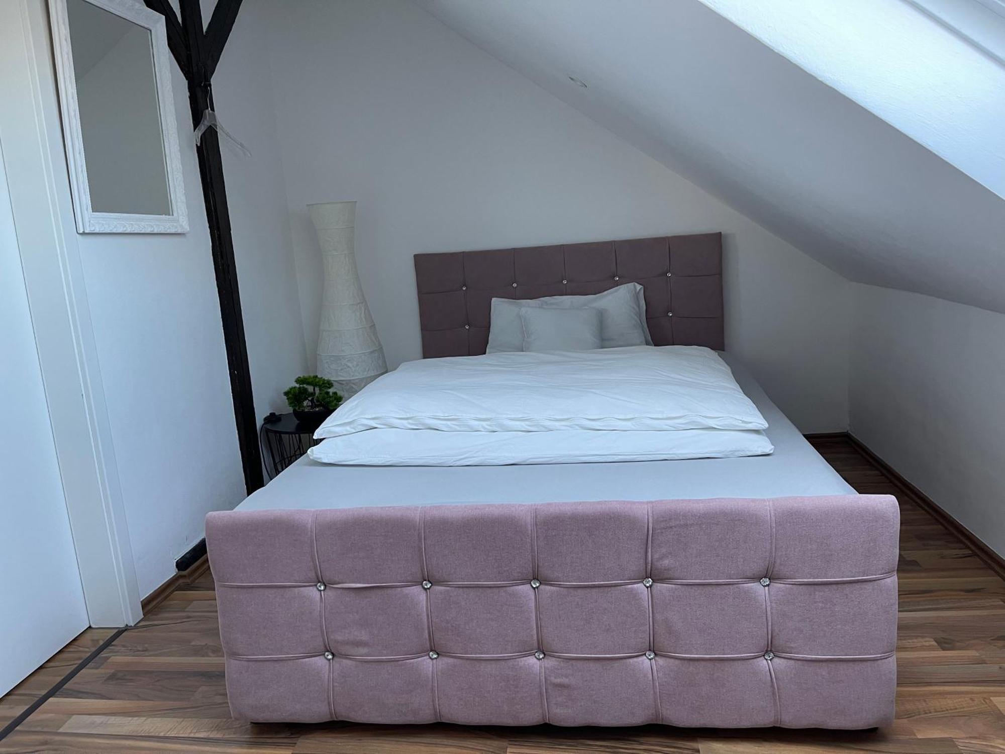 Geraeumige 3-Zimmer-Ferienwohnung Im Herzen Von 카셀 외부 사진